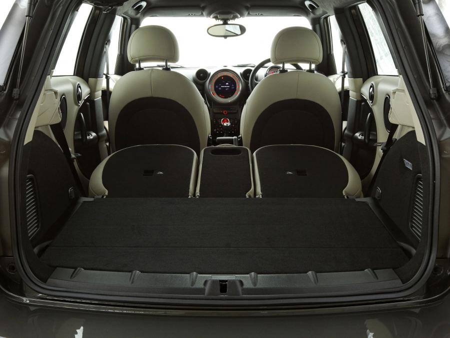  Mini Cooper Countryman D 2010 года  (UK) (фото 4 из 18)